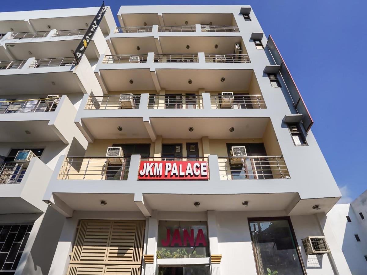 Hotel Jkm Palace Near Apollo Hospital New Delhi Exterior photo